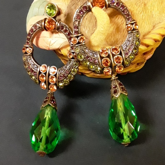 Gorgeous chandelier glass drop earrings - Picture 4 of 4